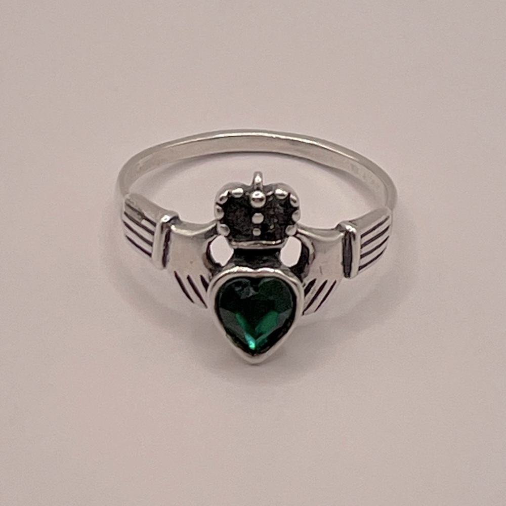 Sterling Silver Crystal Claddagh Ring
